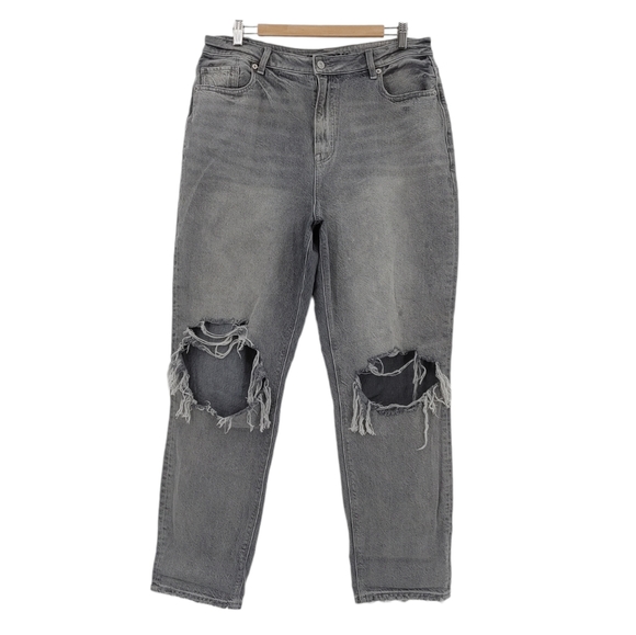 American Eagle Outfitters Denim - American Eagle | mom jeans